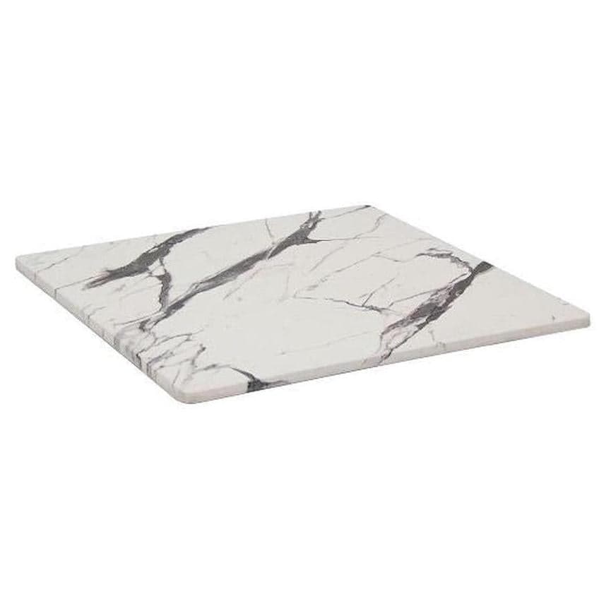 Mesa de exterior de compresión moldeada con acabado de mármol laminado.