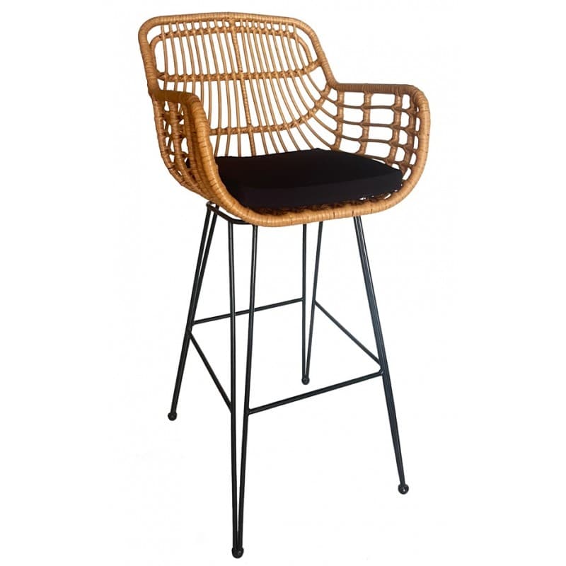 Tabouret de bar Karup à structure en métal, assise en rotin beige et coussin noir