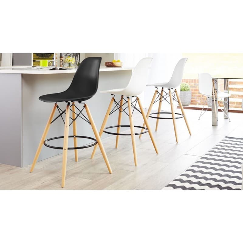 Tabouret de bar Sterjne, structure en bois, assise gris foncé
