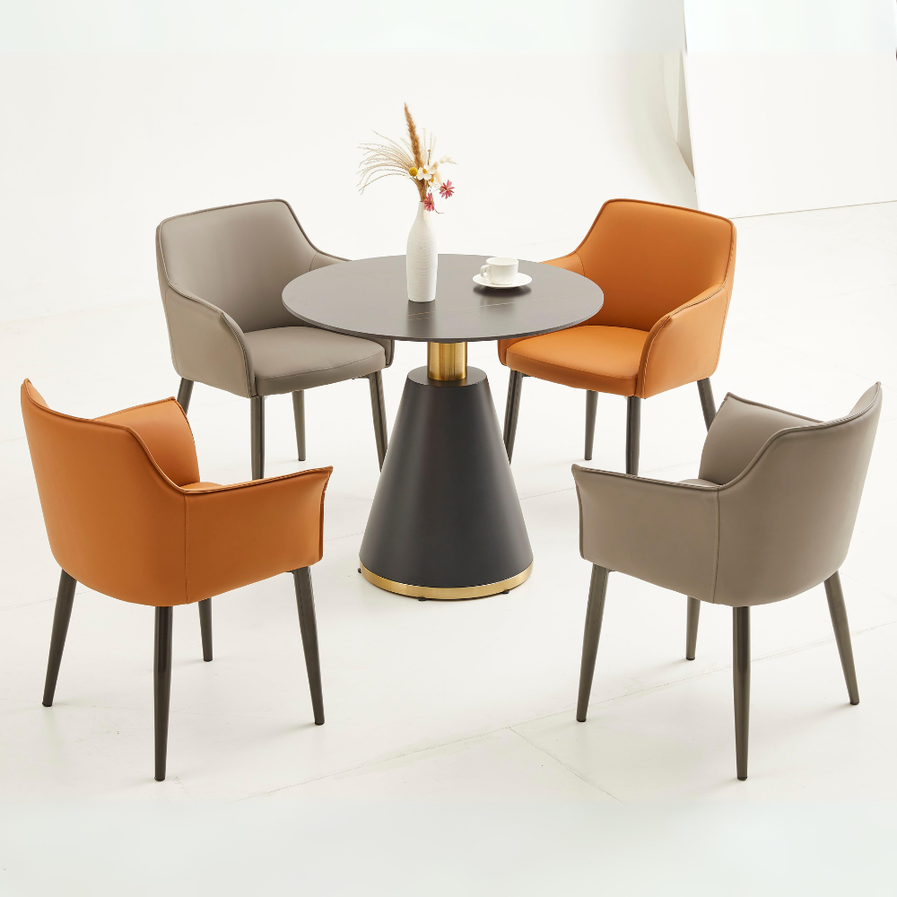 Chaise Siou en cuir con apoyabrazos