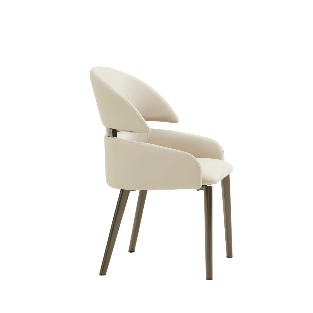 Chaise Forstar en cuir translates to "Chaise Forstar de cuero" in Spanish.